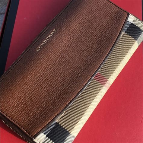 burberry house check sartorial leather wallet|Bags .